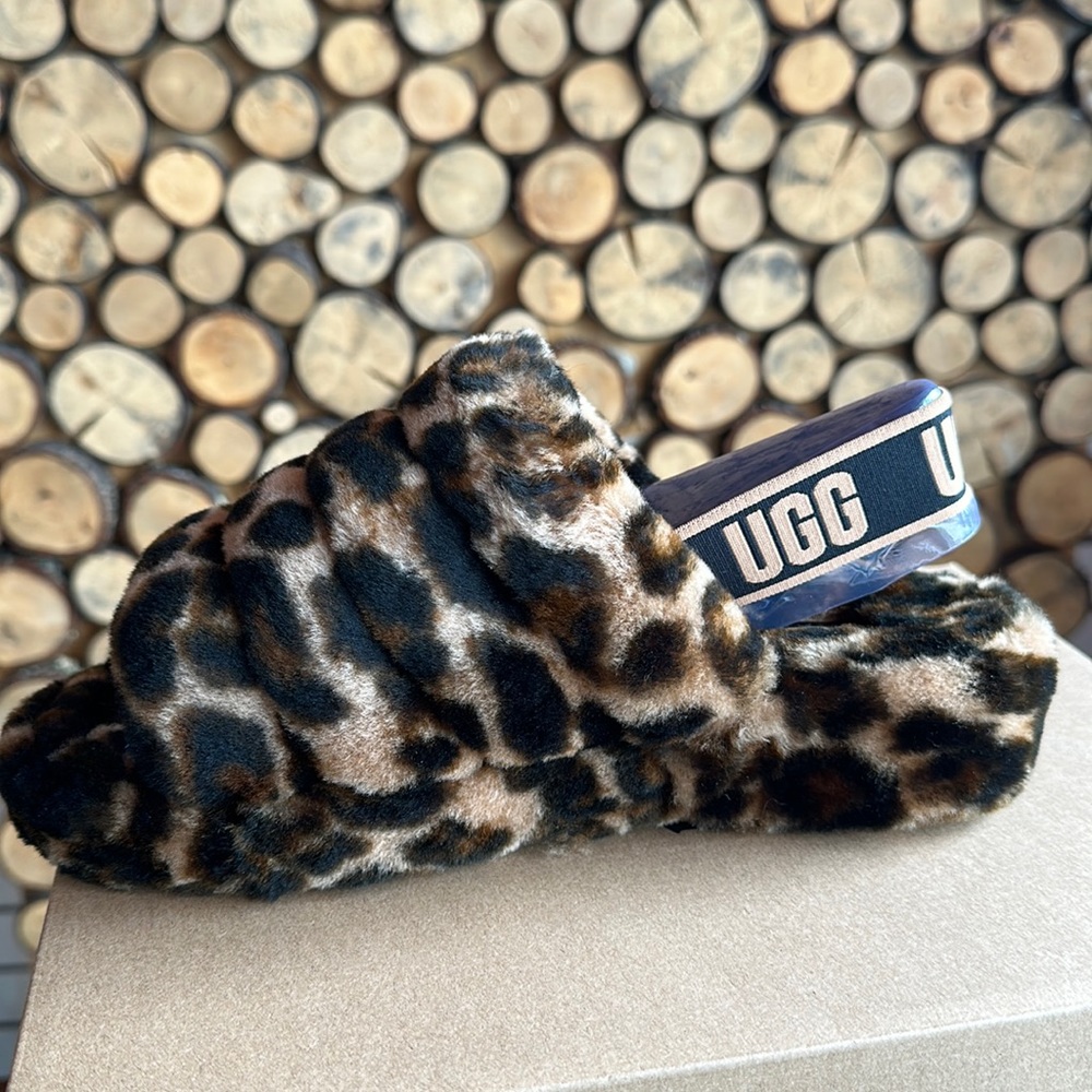 Ugg Fluff Yeah slide